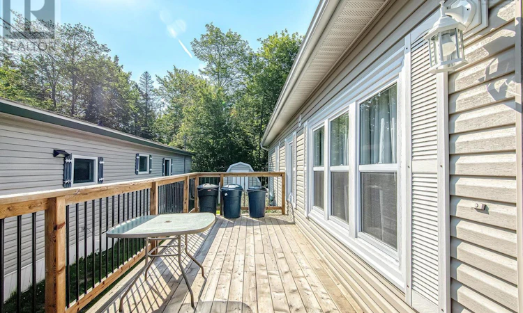 18 Elcona Avenue