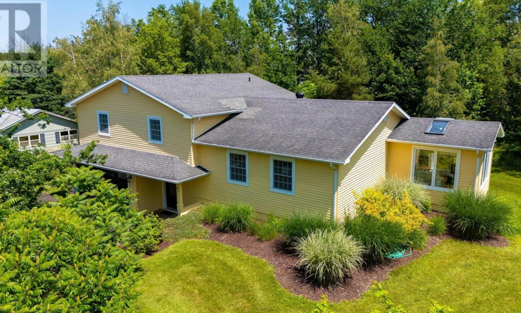 61 Sherwood Drive