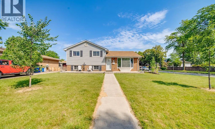5122 Colbourne Drive