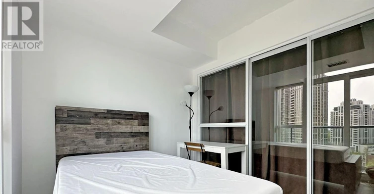 30-30 Harrison Garden Boulevard, Toronto, ON, M2N 7A9 - 13