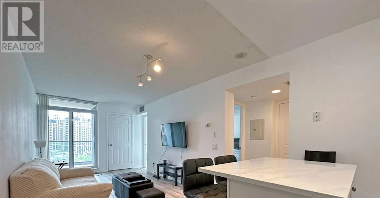 30-30 Harrison Garden Boulevard, Toronto, ON, M2N 7A9 - 4