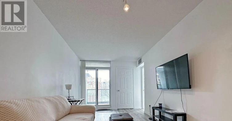 30-30 Harrison Garden Boulevard, Toronto, ON, M2N 7A9 - 3