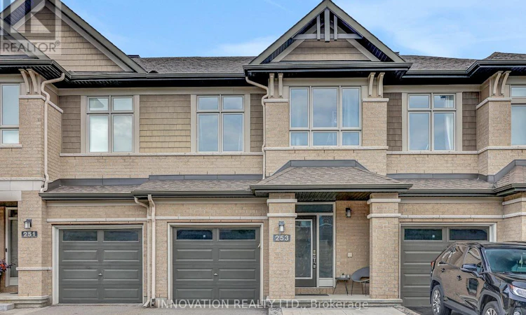 253 Shinleaf Crescent