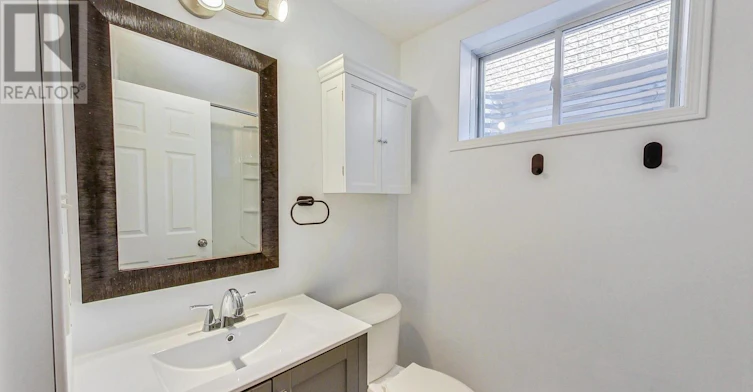 10 Butternut Drive, Barrie, ON, L4N 0E2 - 10