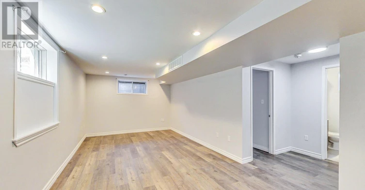 10 Butternut Drive, Barrie, ON, L4N 0E2 - 7