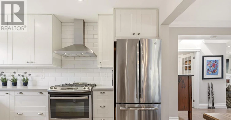 145 Suffolk Avenue, Oakville, ON, L6K 2L5 - 13