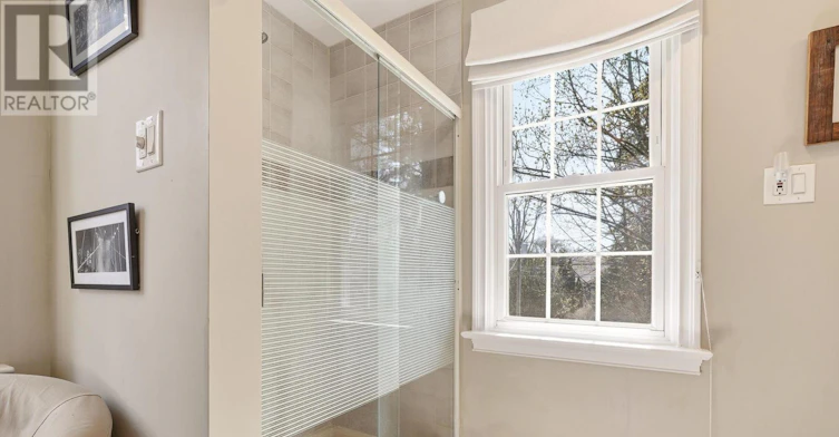 145 Suffolk Avenue, Oakville, ON, L6K 2L5 - 25