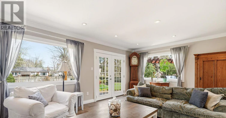 145 Suffolk Avenue, Oakville, ON, L6K 2L5 - 18