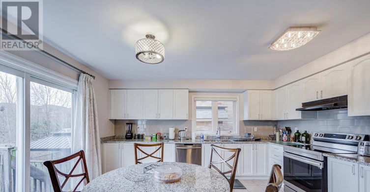 UPPER-27 Cranston Street, Hamilton, ON, L9K 0E3 - 12