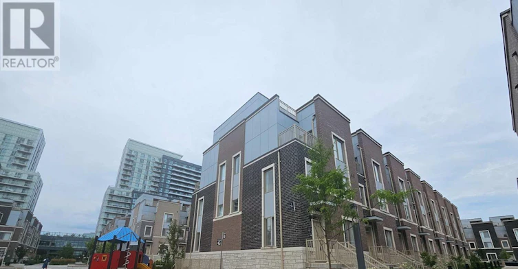 TH 141-31 Almond Blossom Mews S, Vaughan, ON, L4K 0N7 - 3