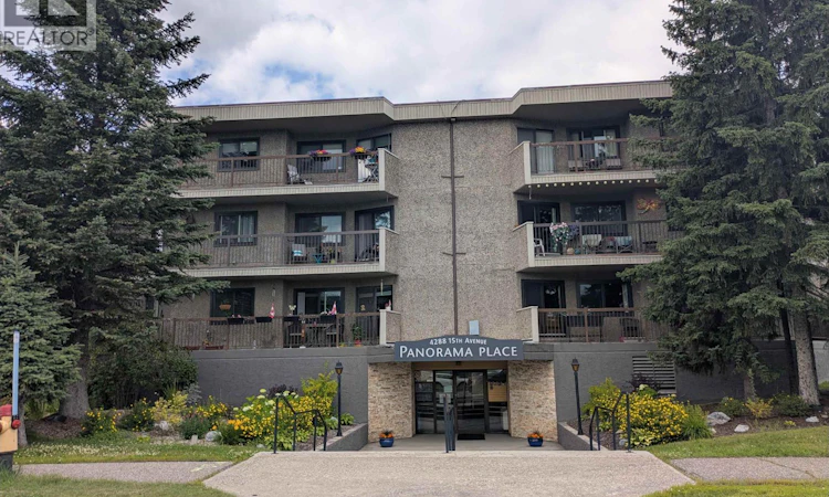 319-4288 15th Avenue