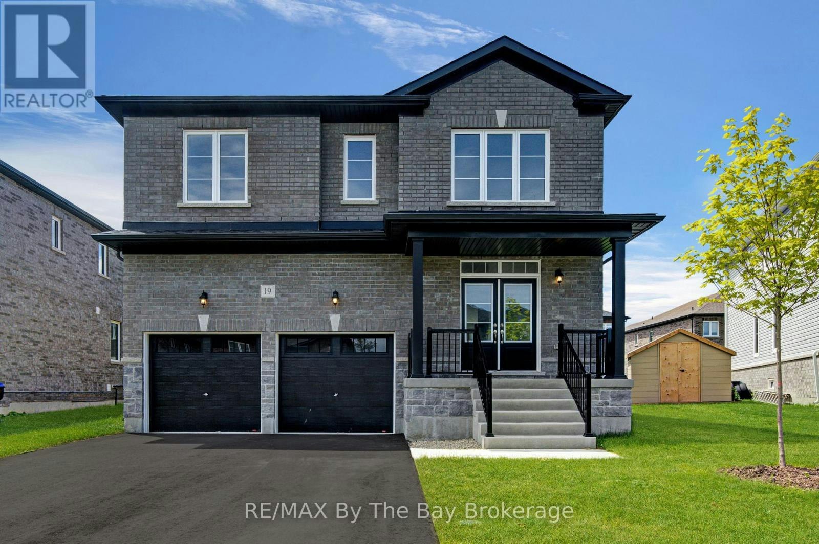 19 Amber Drive, Wasaga Beach, ON, L9Z 0R9