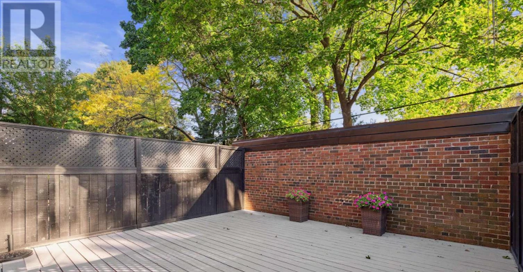 MAIN-31 Whitehall Road, Toronto, ON, M4W 2C5 - 23