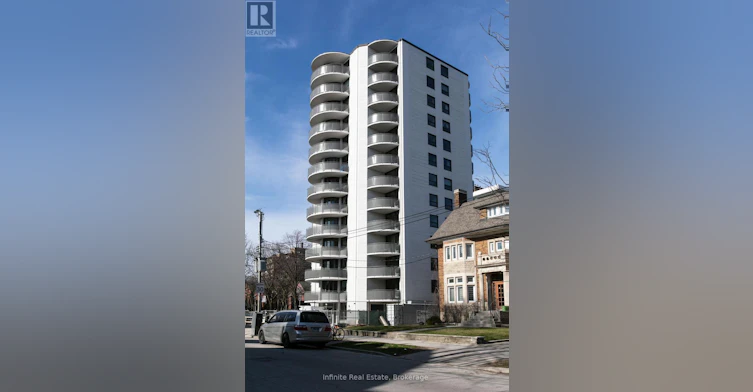 502-485 Huron Street, Toronto, ON, M5R 2R5