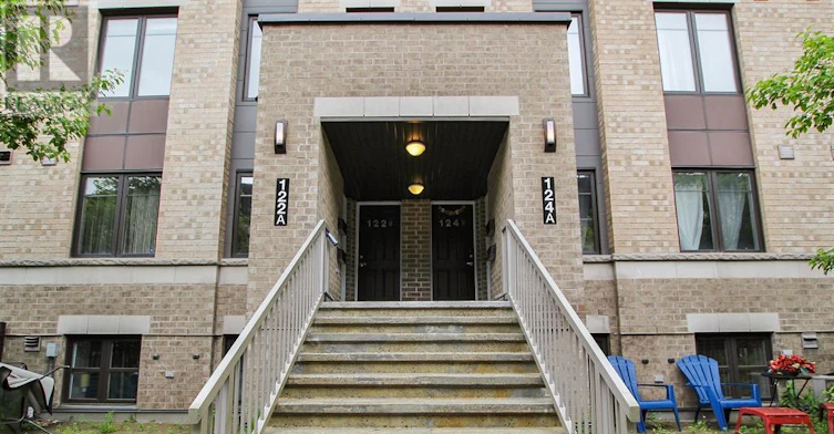 19-122 Lindenshade Drive, Ottawa, ON, K2J 5R5 - 2