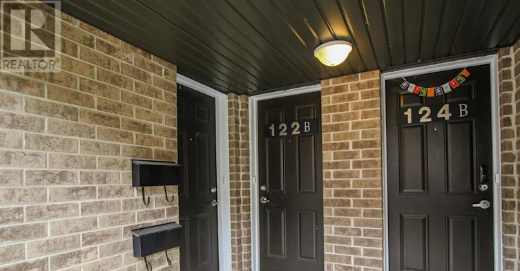 19-122 Lindenshade Drive, Ottawa, ON, K2J 5R5 - 4
