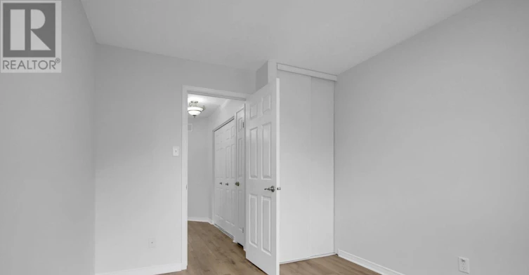 8 Riverbank Court, Ottawa, ON, K2S 1V7 - 27