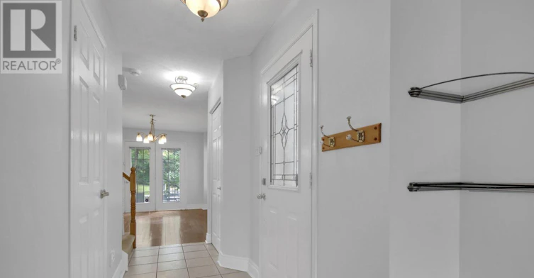 8 Riverbank Court, Ottawa, ON, K2S 1V7 - 2