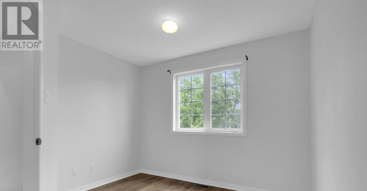 8 Riverbank Court, Ottawa, ON, K2S 1V7 - 24
