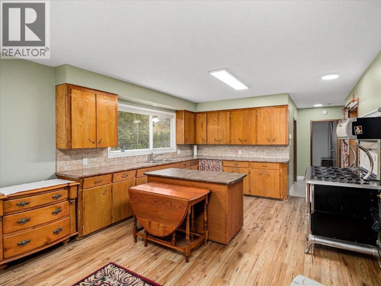 1190 Guisachan Road, Kelowna, BC, V1Y 7X4 - 12