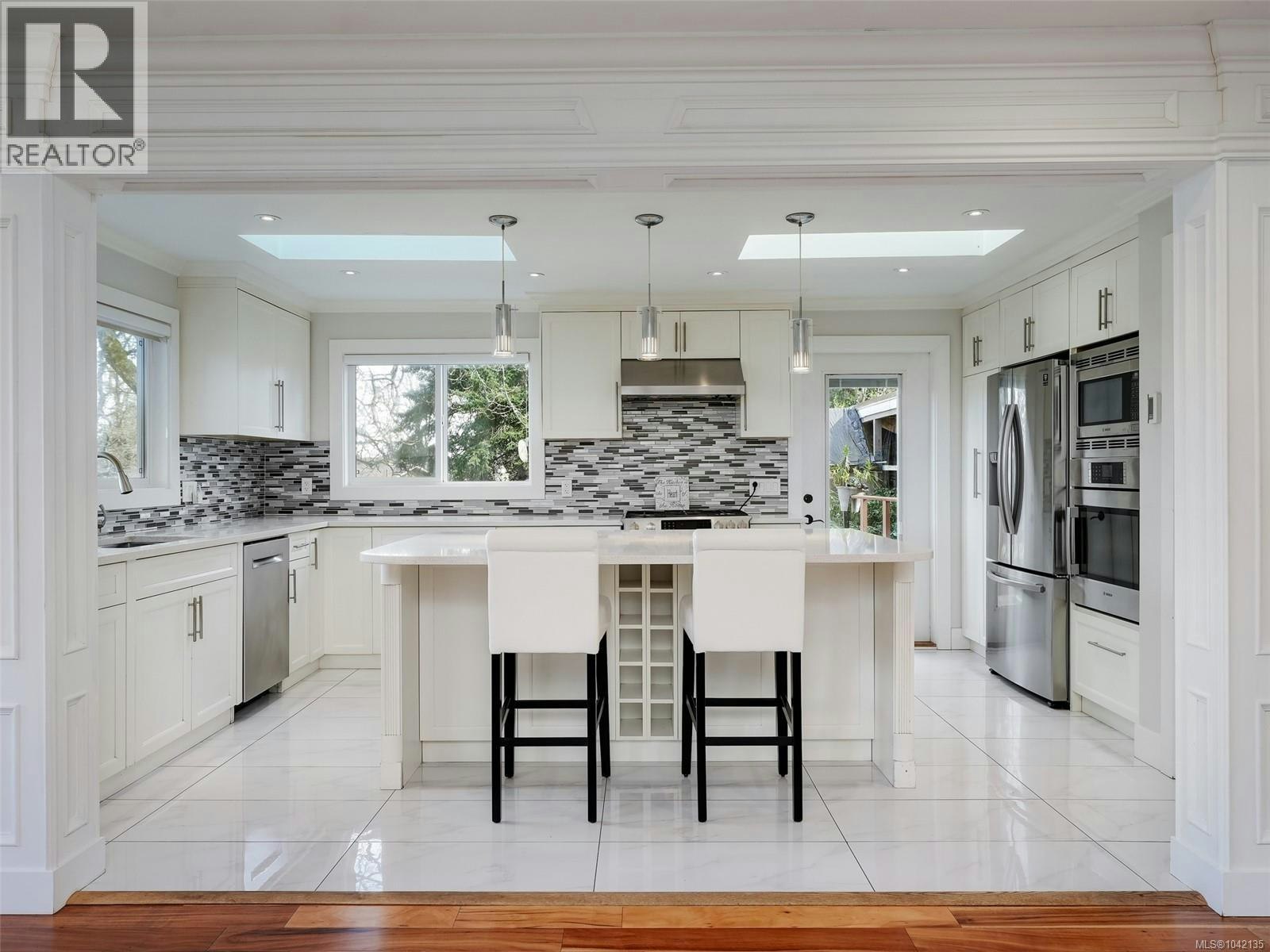 4081 Cedar Hill Road, Saanich, BC, V8N 3C2