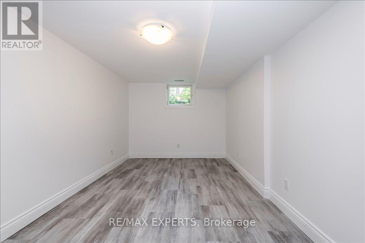 7 Willow Street, Collingwood, ON, L9Y 2H9 - 7