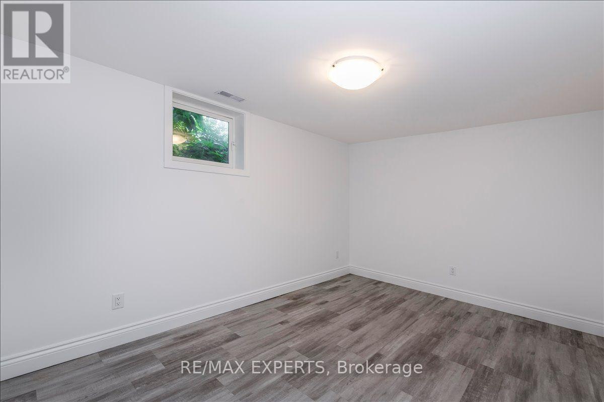 7 Willow Street, Collingwood, ON, L9Y 2H9 - 5