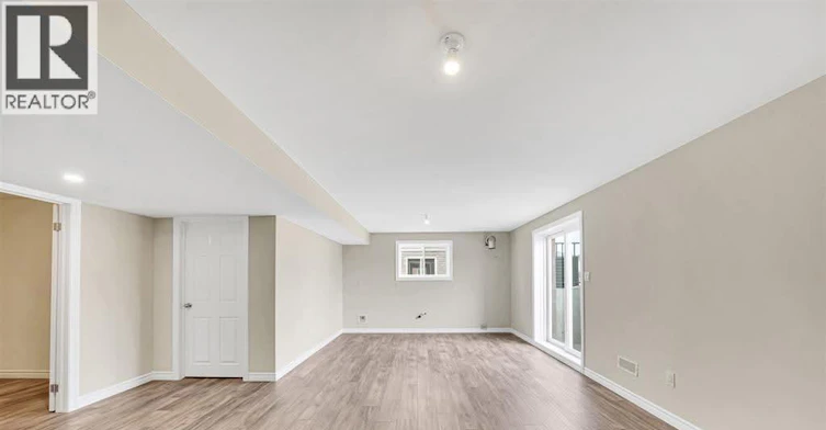 LOWER-397 Hemlock Lane, Lakeshore, ON, N8L 1A9 - 2