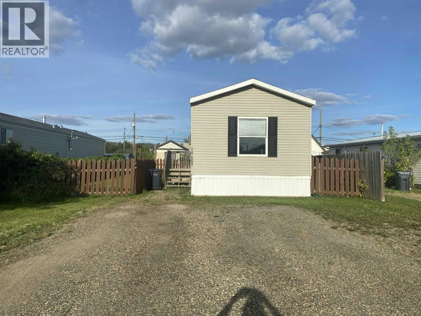 10607 101 Street, Taylor, BC, V0C 2K0