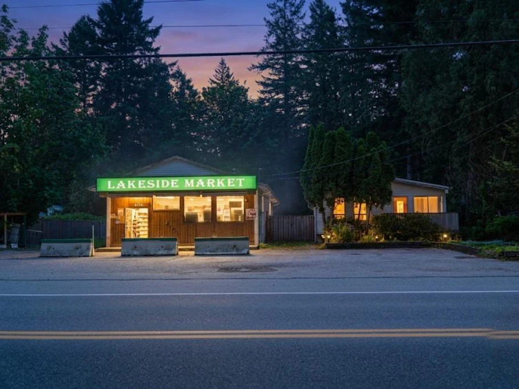 3776 Columbia Valley Road, Cultus Lake, BC, V2R 5A3