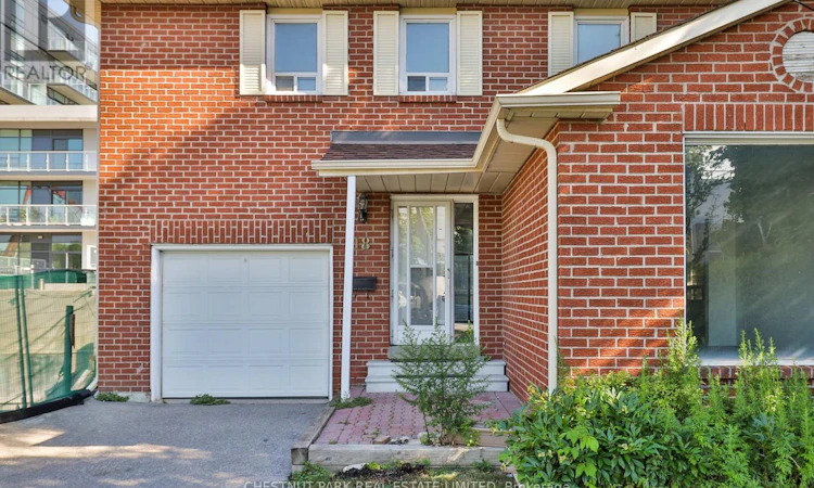 18 Dervock Crescent