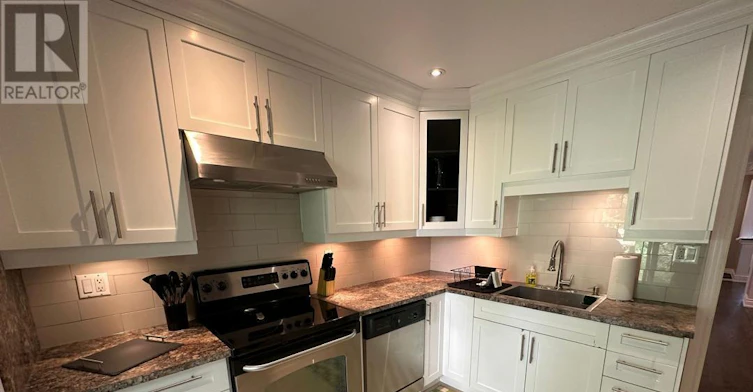 57 Highfield Road, Toronto, ON, M4L 2T9 - 7