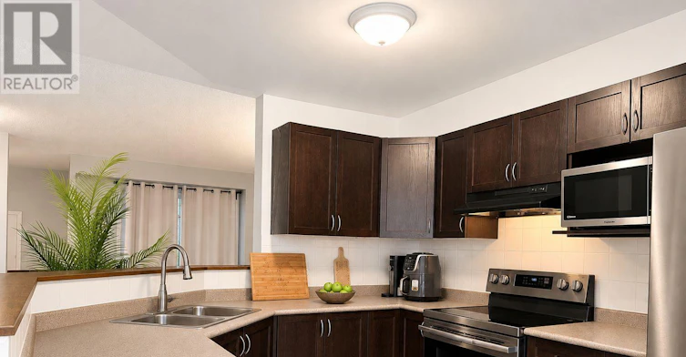 304 Applecross Crescent, Ottawa, ON, K2K 0C4 - 7