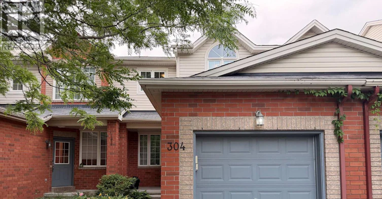 304 Applecross Crescent, Ottawa, ON, K2K 0C4 - 2