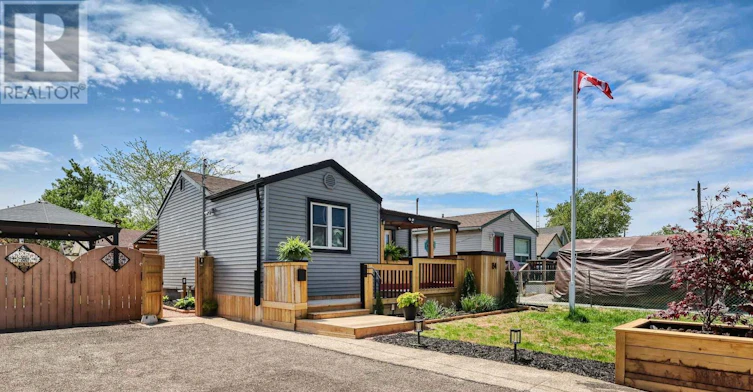84 Lincoln Avenue, St. Catharines, ON, L2P 2C9 - 3