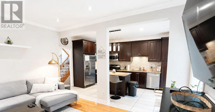 MAIN-214 Farmstead Road, Richmond Hill, ON, L4S 2J6 - 6