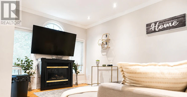 MAIN-214 Farmstead Road, Richmond Hill, ON, L4S 2J6 - 4