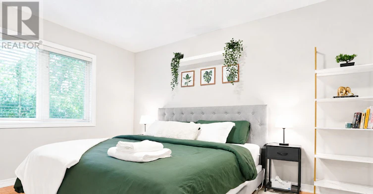 MAIN-214 Farmstead Road, Richmond Hill, ON, L4S 2J6 - 7