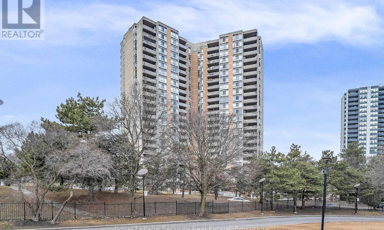 1207-10 Martha Eaton Way