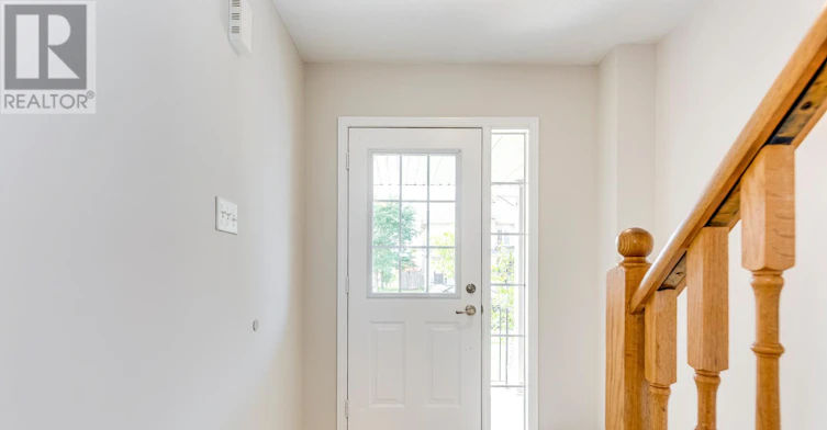 1835 Mccoy Avenue, Burlington, ON, L7L 7M1 - 4