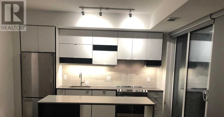 910-4065 Confederation Parkway, Mississauga, ON, L5B 0L4 - 3