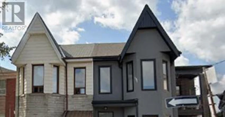 2ND FLOOR-88 Laughton Avenue, Toronto, ON, M6N 2W9