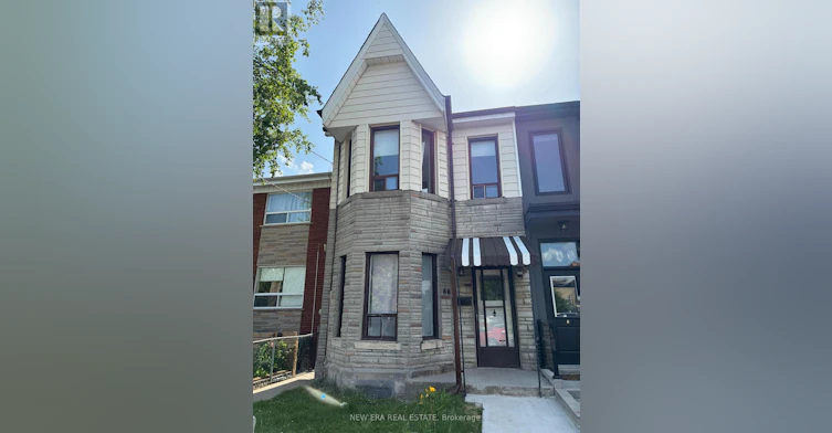2ND FLOOR-88 Laughton Avenue, Toronto, ON, M6N 2W9 - 2