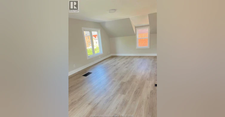 1677 Victoria Avenue, Windsor, ON, N8X 1P6 - 22