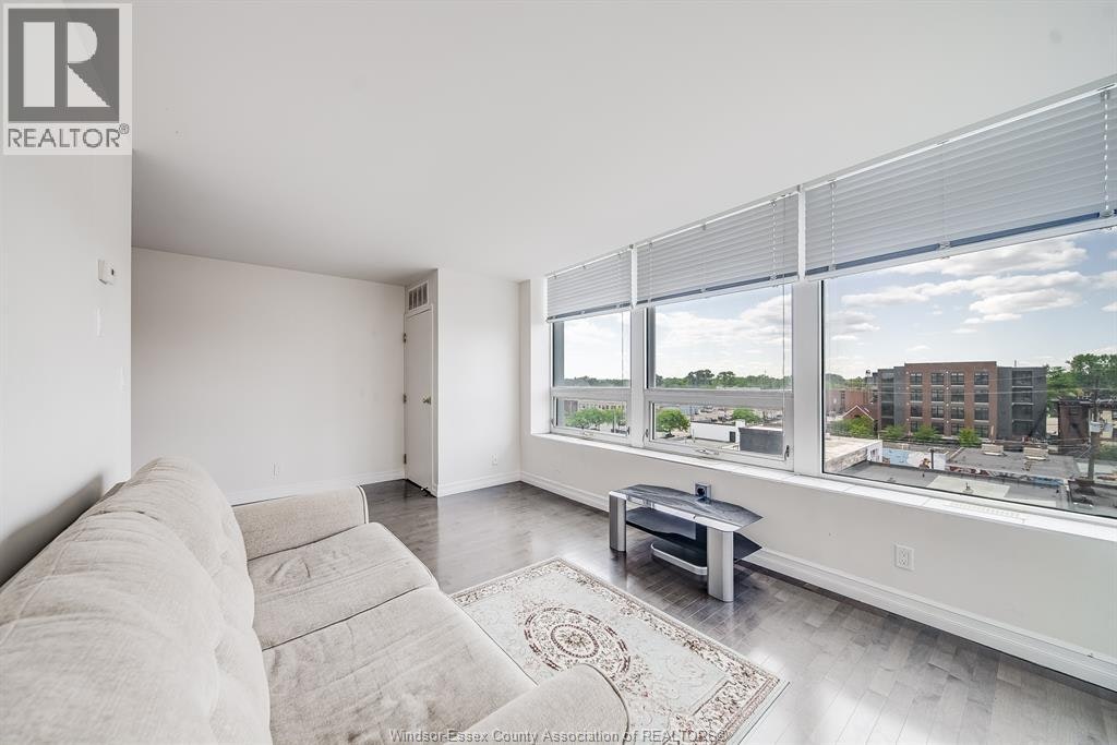 5B-540 Ouellette Avenue, Windsor, ON, N9A 1B7 - 7