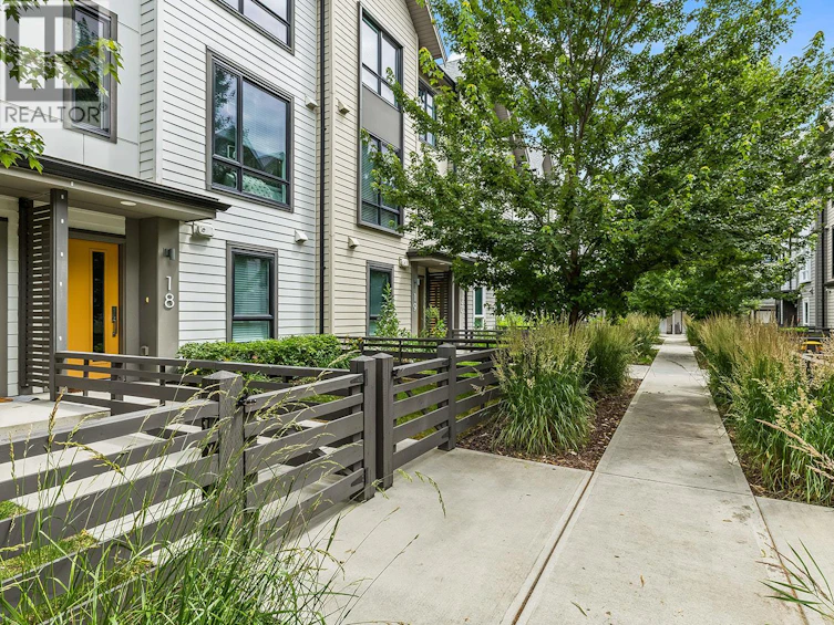 18-170 Celano Crescent, Kelowna, BC, V1V 0B6 - 2