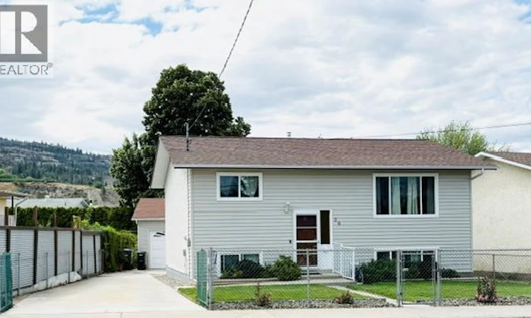 20 Green Avenue