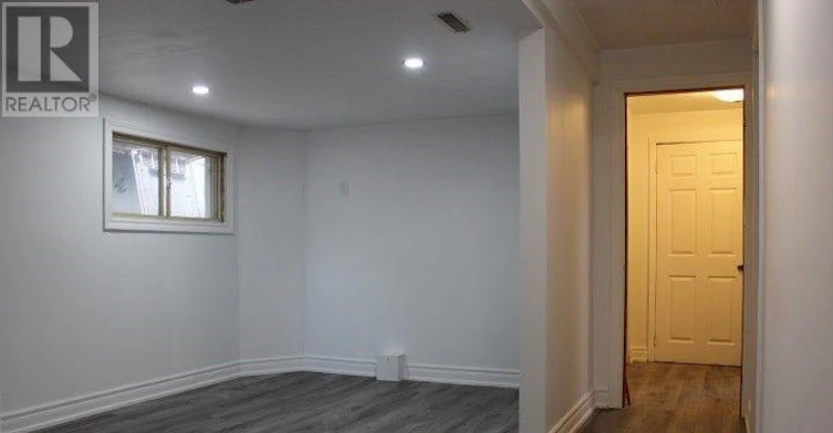 LOWER-11 Hallbank Terrace, Toronto, ON, M1S 2V8 - 2
