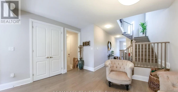 261 Marigold Court, Milton, ON, L9T 2X5 - 8