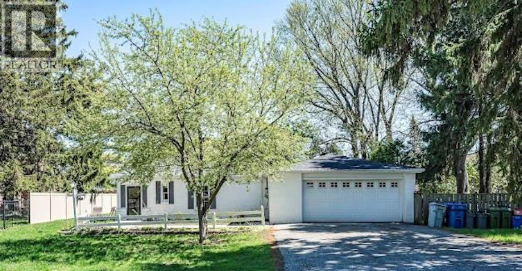 312 Coronado Drive, Tecumseh, ON, N8N 2E4 - 2
